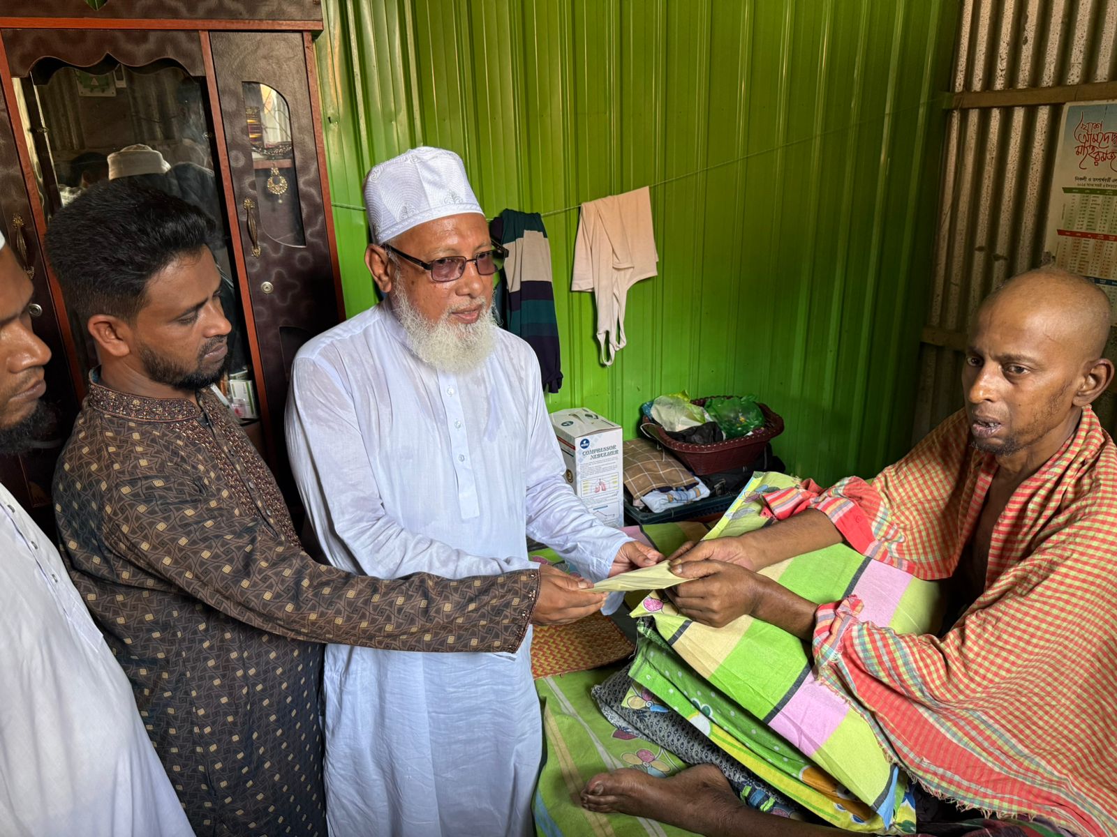 ক্যান্সার আক্রান্ত রোগীকে জামায়াতের আর্থিক সহায়তা প্রদান কিশোরগঞ্জ জেলা প্রতিনিধি