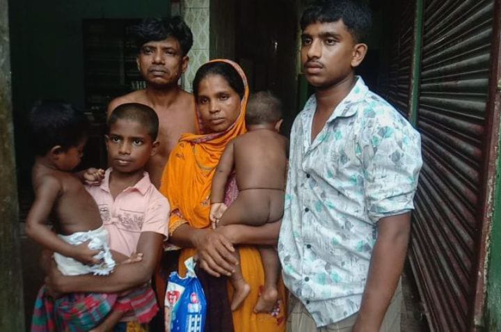 লোহাগড়ায় তুচ্ছ ঘটনাকে কেন্দ্র করে আপন ভাইয়ের হাতে ভাই-ভাবি-ভাতিজা আহত
