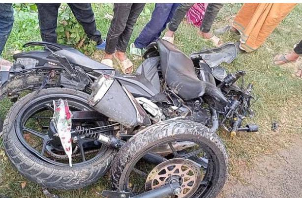 মহেশপুরে মোটরসাইকেল আলমসাধুর সংঘর্ষে কলেজ ছাত্র নিহত