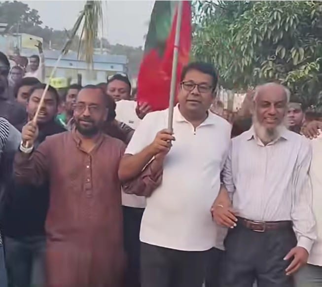 মহেশপুরে জাতীয় বিপ্লব ও সংহতি দিবস যথাযোগ্য মর্যাদা ও উৎসবমুখর পরিবেশে পালিত