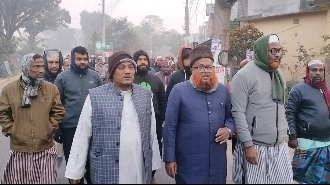কোটচাঁদপুরে গণসংযোগে প্রফেসর মতিয়ার রহমান: “দুর্নীতি নয়, সেবা হবে আমার অঙ্গীকার”