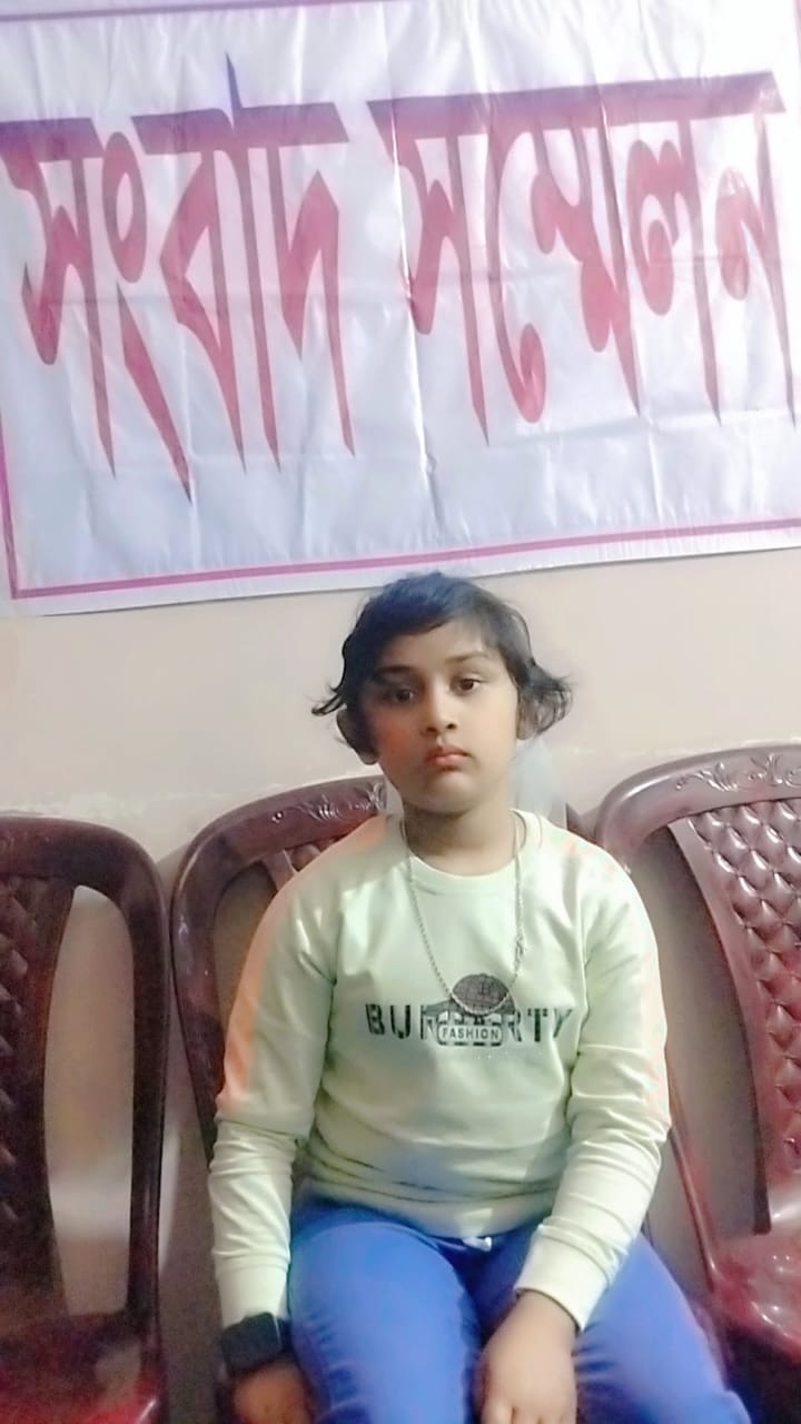 শ্রীপুরে কাপড়ের মার্কেট থেকে শিশু অপহরণের চেষ্টা: নারীসহ ৫ জনের বিরুদ্ধে মামলা, একজন গ্রেপ্তার